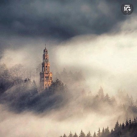 Башня в тумане