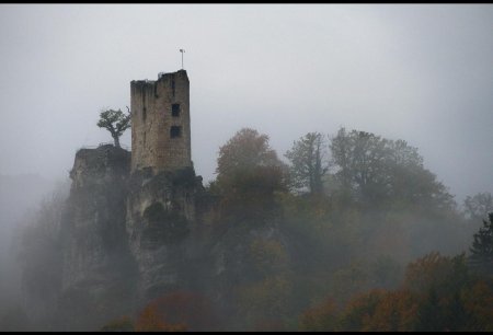 Руины замка клифф, германия