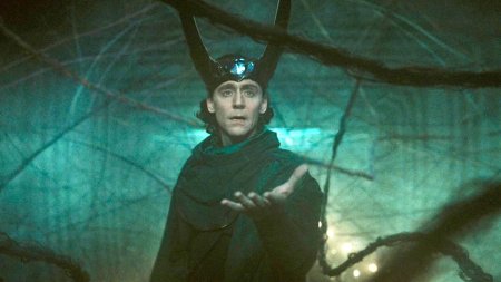 Tom hiddleston loki