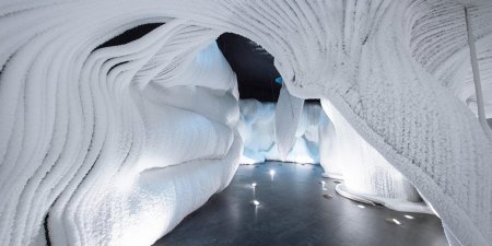 Парк зарядье ледяная пещера
