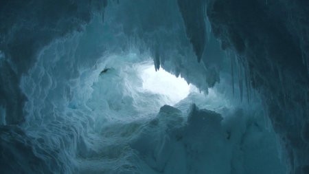 Ледяная пещера ольхон байкал