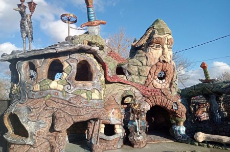 Вихляндия парк в козельске