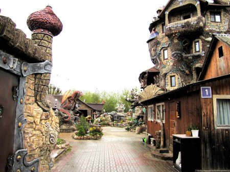 Вихляндия парк в козельске