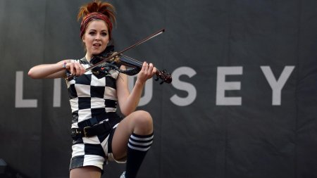 Lindsey stirling
