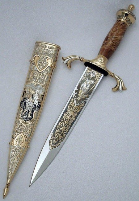 Кинжал персидский оружейная палата