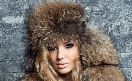 Шапка меховая женская