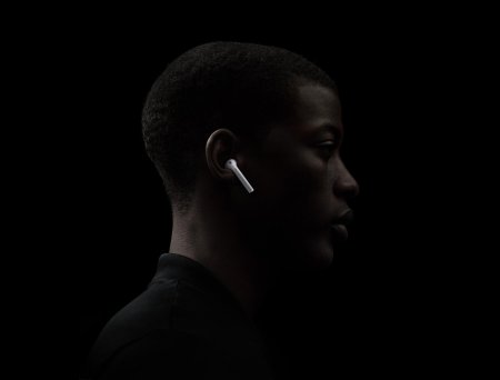 Беспроводные наушники apple airpods