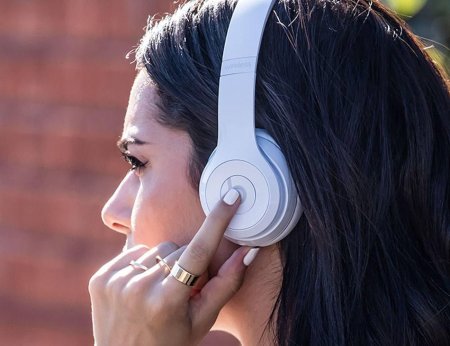 Beats solo wireless