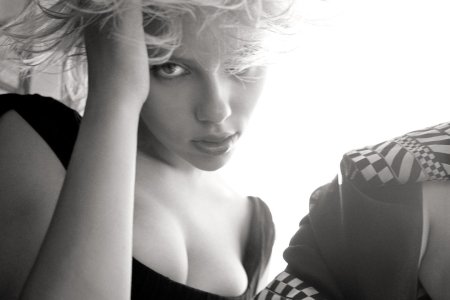 Scarlett johansson scarlett