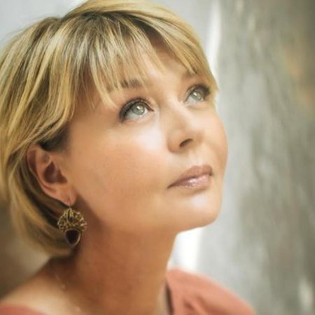 Юлия меньшова