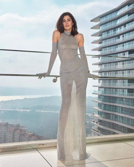 Nesrin cavadzade