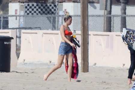 Nude miley cyrus