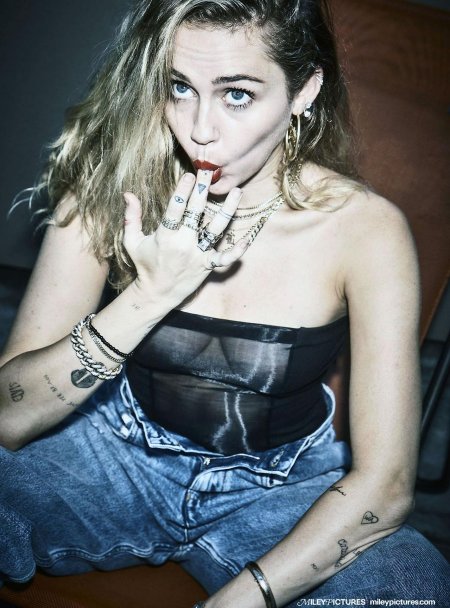 Miley cyrus