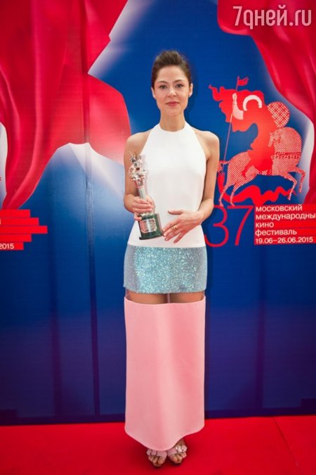 Елена лядова максим