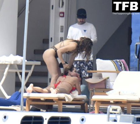 Jessica biel sexy