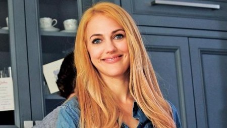 Meryem uzerli