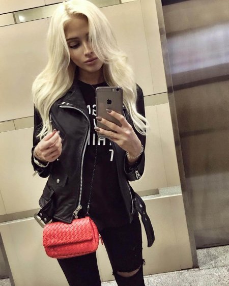 Шишкова алена