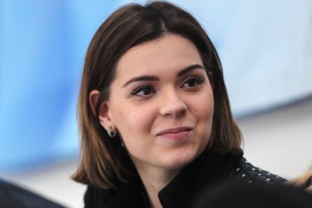 Фигуристка евгения медведева
