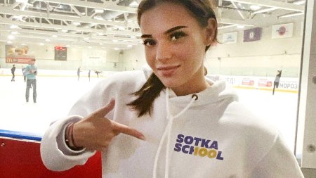 Аделина сотникова фигуристка