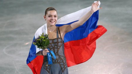 Аделина сотникова олимпийская чемпионка