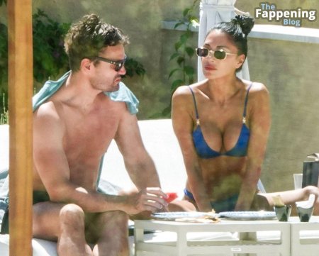 Nicole scherzinger bikini