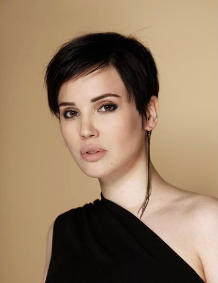 Ева серебренникова