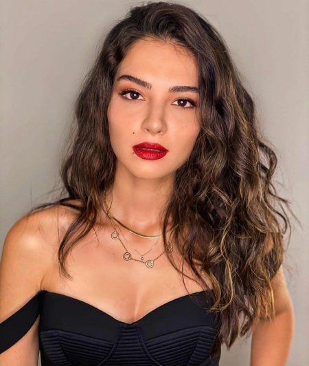 Melisa aslı pamuk