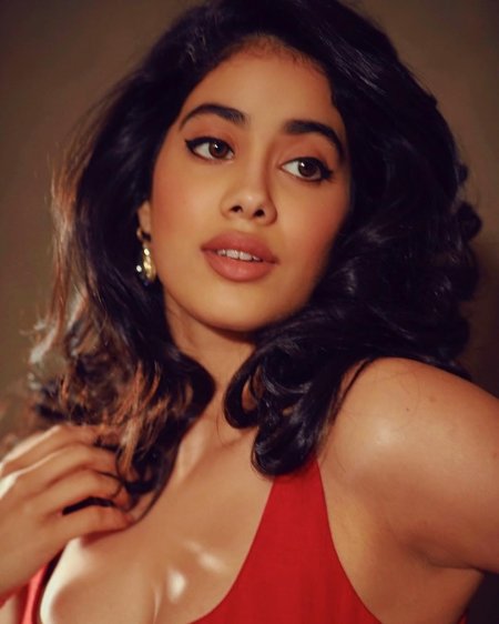 Janhvi kapoor
