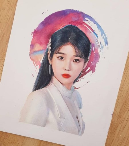 Iu портрет