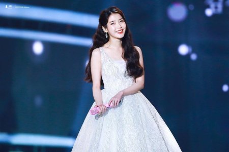 Iu певица