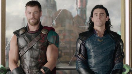 Tom hiddleston loki