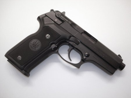 Beretta 8000