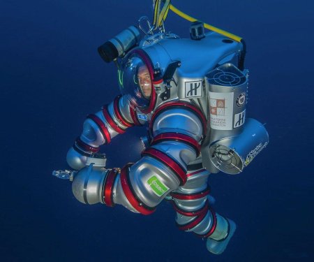Глубоководный скафандр exosuit