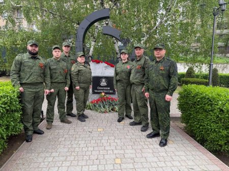 Мемориал острая могила в луганске