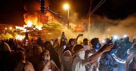 Протесты в миннеаполисе