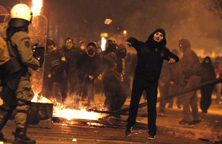 Массовые беспорядки