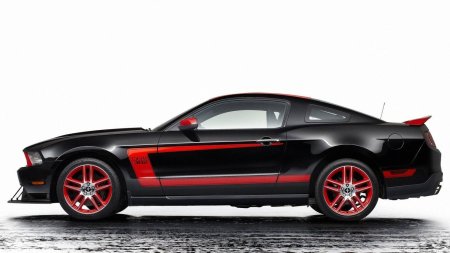 Ford mustang boss 302 2012